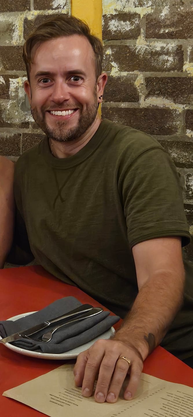 Customer photo review of 10.5 oz Cotton Tubular Gusset T-Shirt - Green