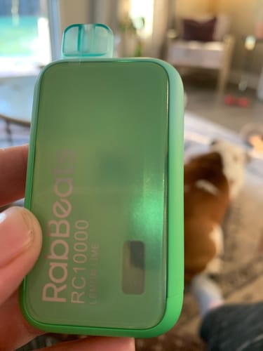 Customer photo review of RabBeats RC10000 10,000 Puffs