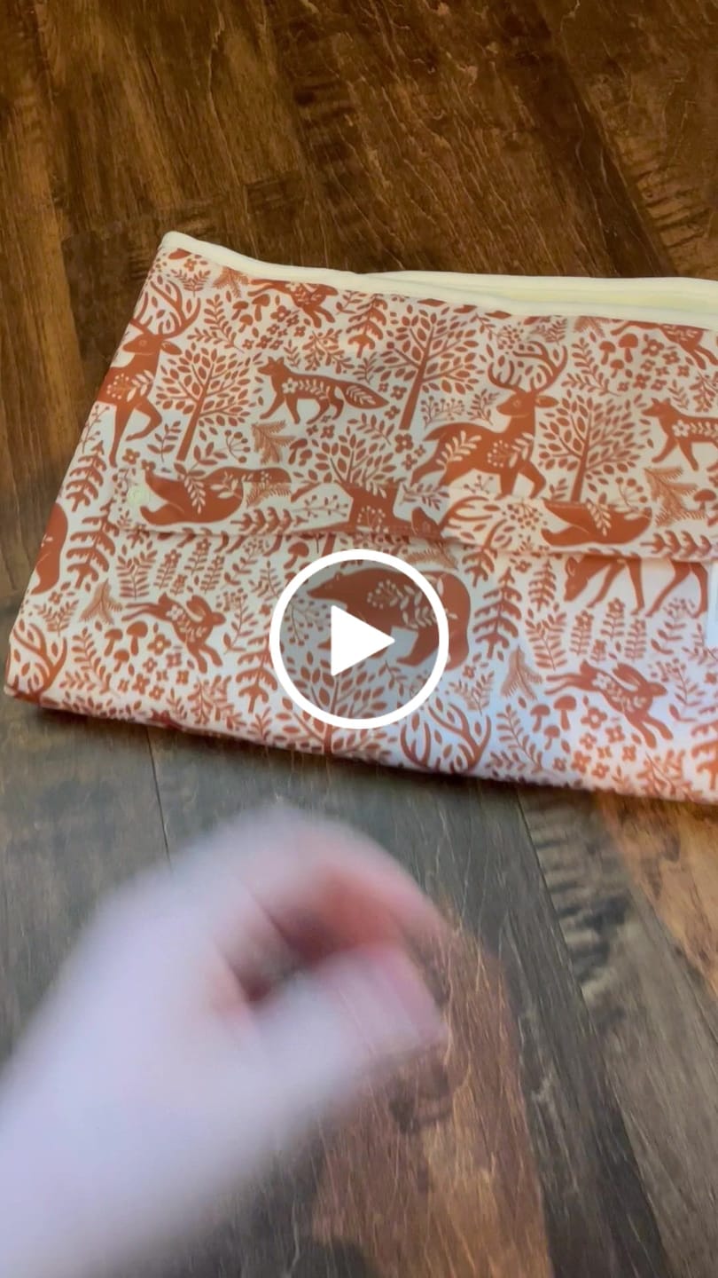 Customer video review of Patterned Ultra-Soft Bamboo Machine Washable Diaper Change Mat