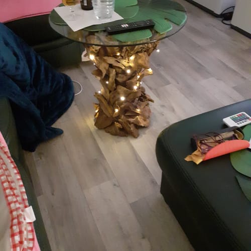 Customer photo review of REGINA Wurzeltisch mit Glasplatte Ø 60 cm