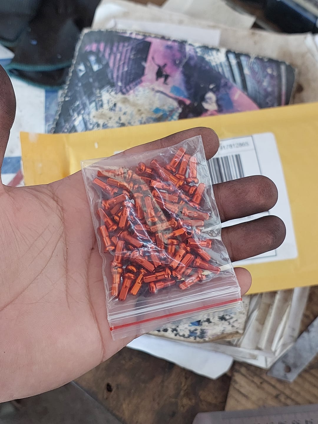 Customer photo review of Nipple Pillar Alum 14G X 12Mm Naranjo