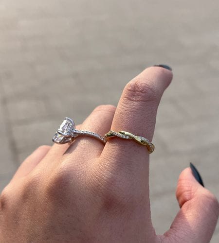 Customer photo review of Louily Twist Eternity Wedding Band for Women In Sterling Silver