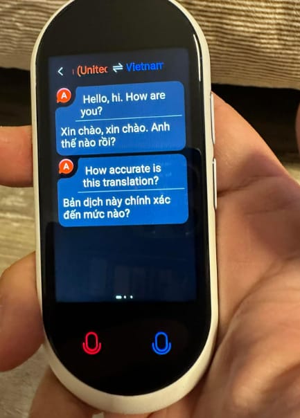 Customer photo review of Vormor Z8 Language Translator Device 138 National Languages Intelligent Translator Real-time Voice, Recording, Text Translation Device