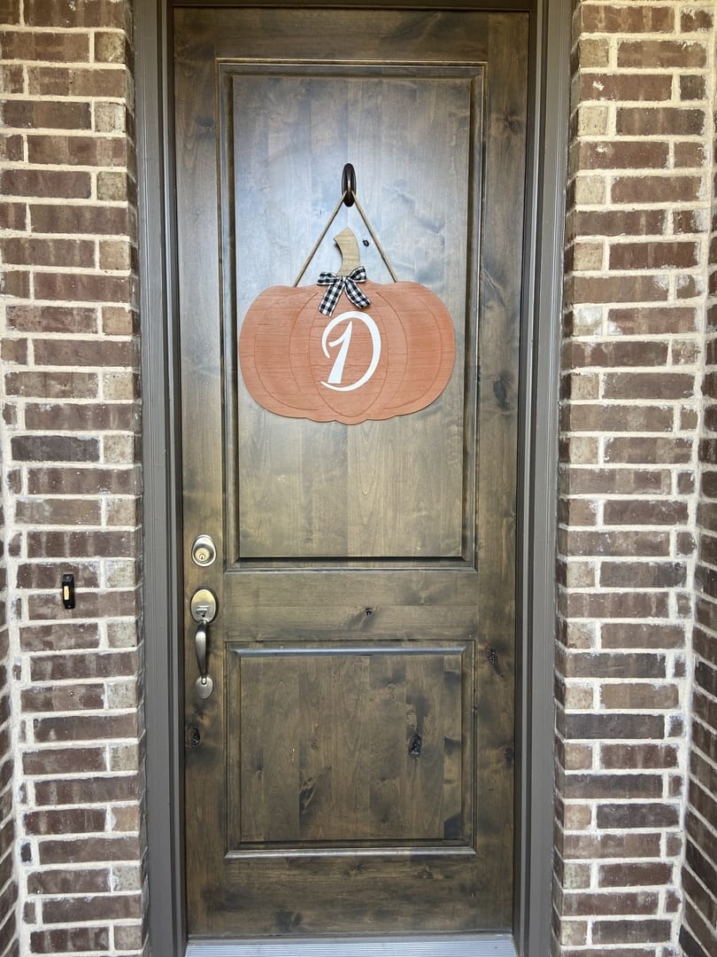 Customer photo review of Western Reflections Laurel Door Glass - 18" x 41.9" Frame Kit