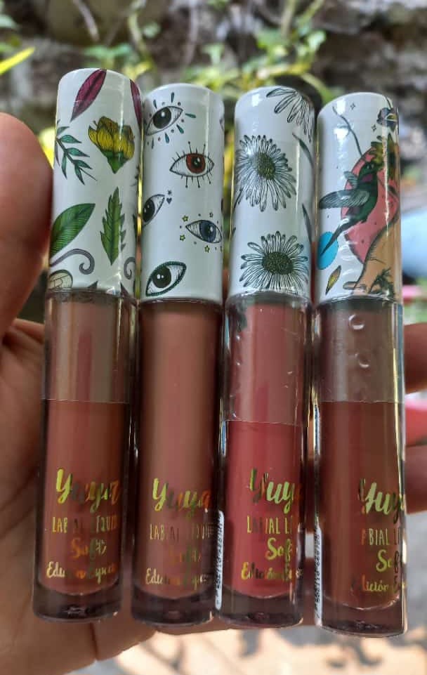 Customer photo review of Paquete 6 Labiales Soft
