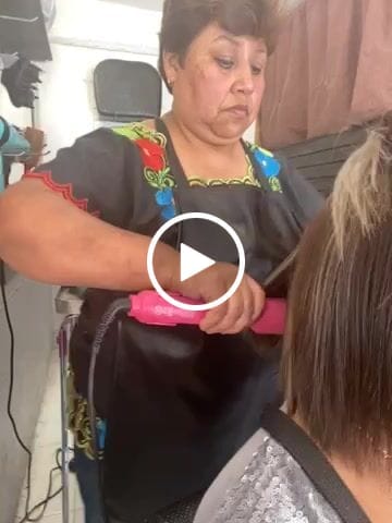 Customer video review of ENTREGA INMEDIATA NEW Plancha »Titanio Profesional Diana Fletes Quality INFRARED