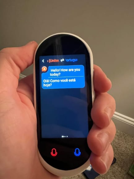 Customer photo review of Vormor Z8 Language Translator Device 138 National Languages Intelligent Translator Real-time Voice, Recording, Text Translation Device
