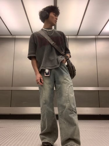Customer photo review of RT No. 10806 DECONSTRUCTED BLUE DENIM STRAIGHT JEANS