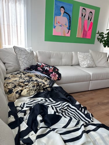 Customer photo review of Kelly Green Woven Soft Silk Saree