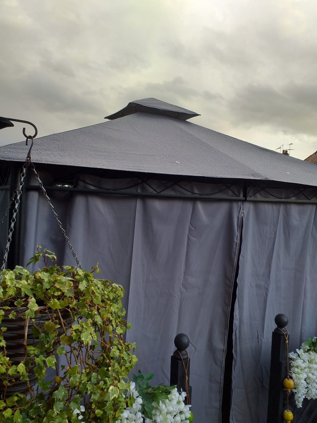 Customer photo review of Glendale Marco Polo  Gazebo Canopy