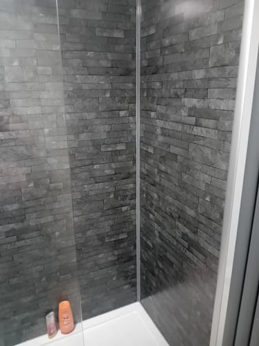 Customer photo review of 1600mm x 760mm Walk In 8mm Enclosure & Stone Shower Tray