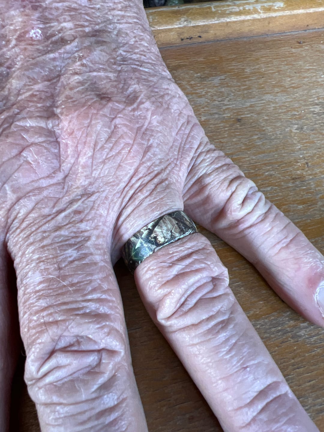 Customer photo review of Groove Life Camo Silicone Ring -  Realtree Edge