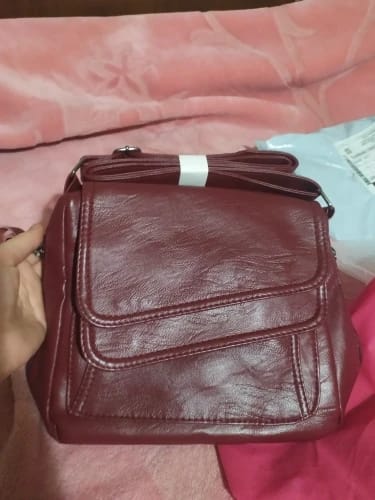 Customer photo review of Women's Leather Messenger Shoulder Crossbody Bag