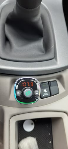 Customer photo review of Wegman Bluetooth FM Transmitter - Bluetooth Carkit - Autolader USB C