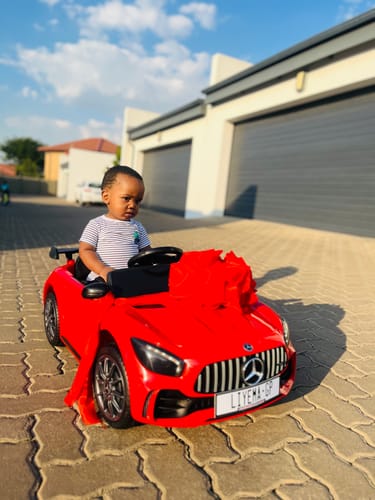 Customer photo review of Kids Electric Ride On Car Mercedes GTR Red 12V