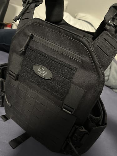 Customer photo review of SHIELD Germany Plattenträger BRAVO Schwarz SK4 / NIJ IV