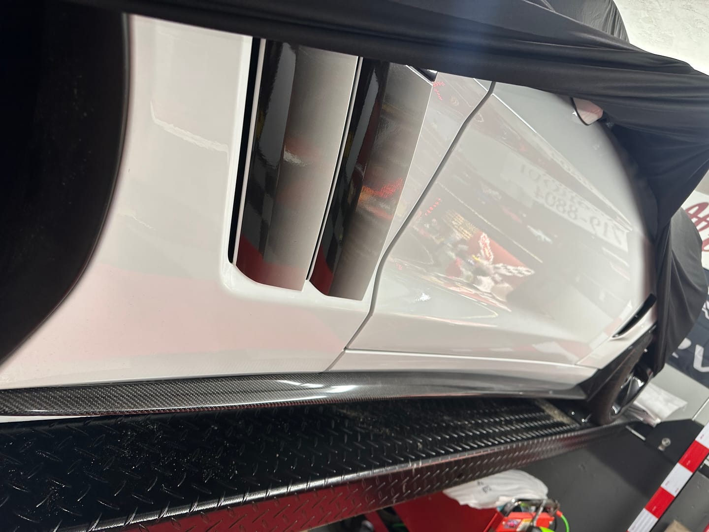 Customer photo review of Corvette C6 Grand Sport / Z06 Front Splitter Lip & Side Skirts Rocker Panels