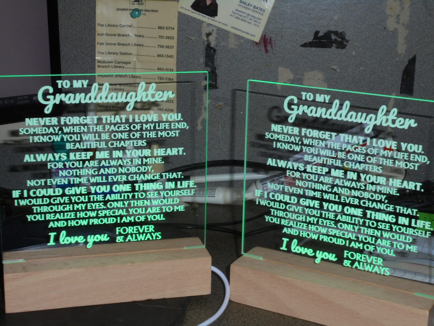 Customer photo review of [ALMOST SOLD-OUT] To My Granddaughter | "I Love You Forever" | Acrylic Lamp ❤️ | AC44