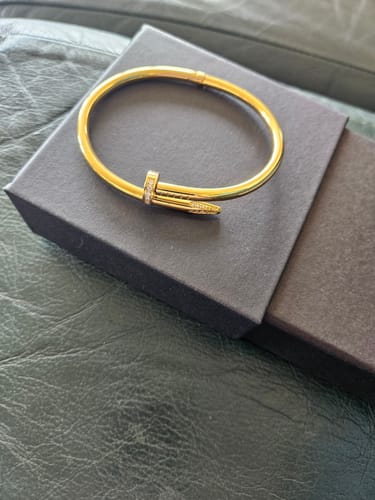 Customer photo review of The Matisse Bangle