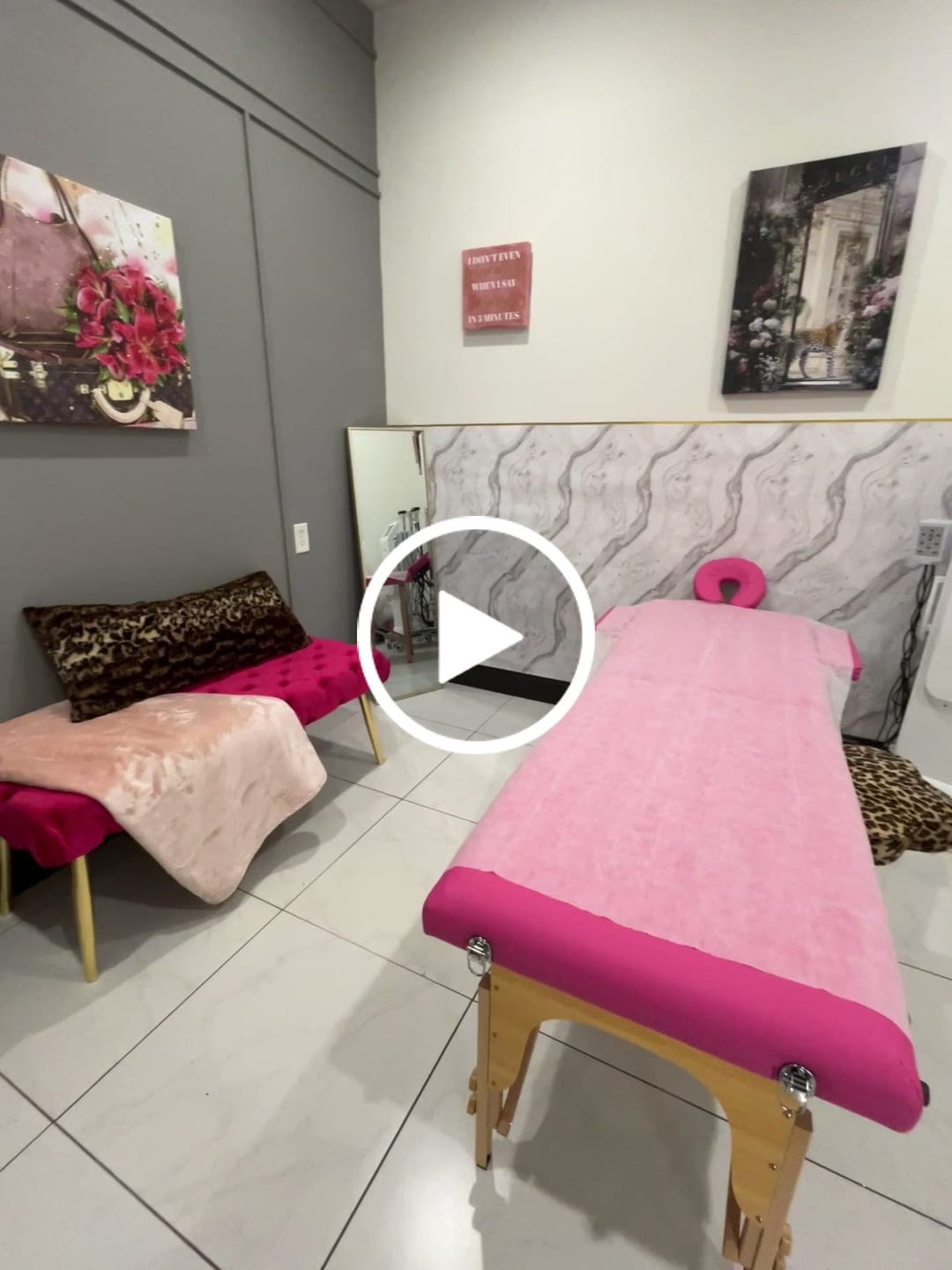 Customer video review of Eris Lipo Cavitation Machine 6 in 1 Professional