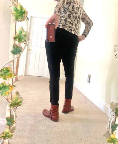 Customer photo review of Women's Lizzi Tight