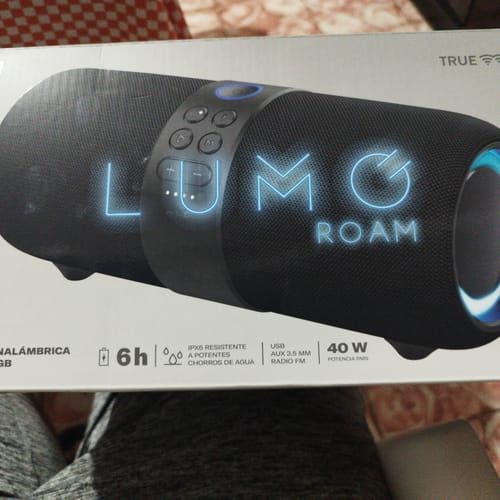 Customer photo review of Bocina Inalámbrica portátil | STF Lumo Roam | 3" x 2 pulgadas 40W bajos potenciados