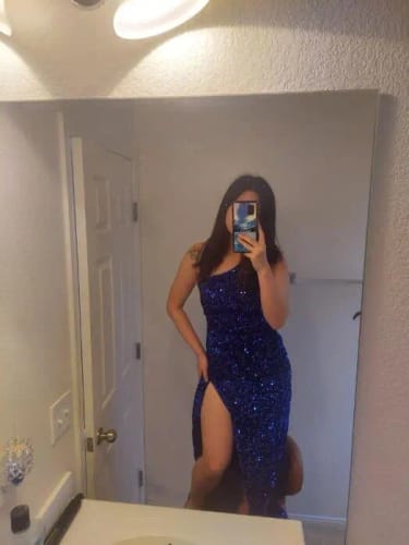 Customer photo review of Lilliana Maxi Dress