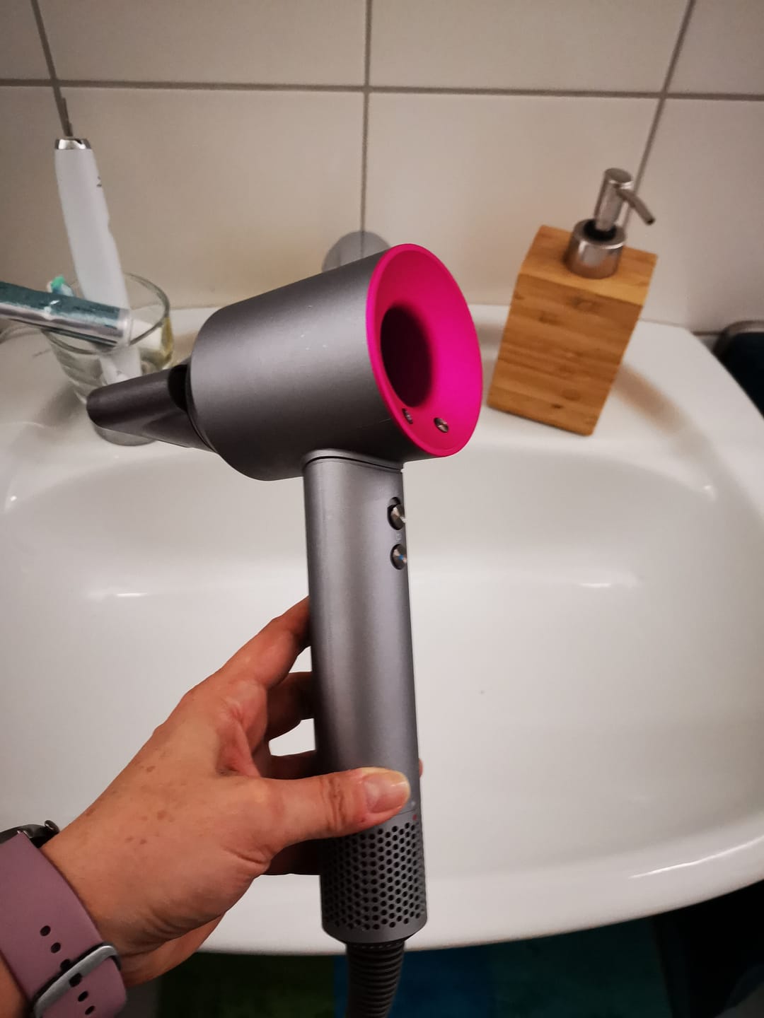 Customer photo review of AirSonic Pro - Haartrockner