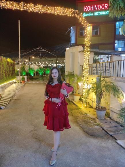 Customer photo review of Scarlet Showstopper Dress