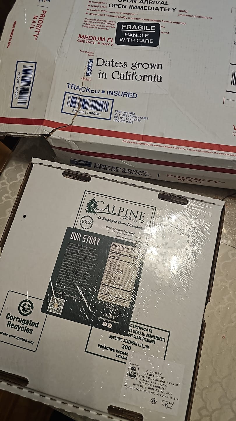 Customer photo review of Organic Jumbo Medjool Dates Box