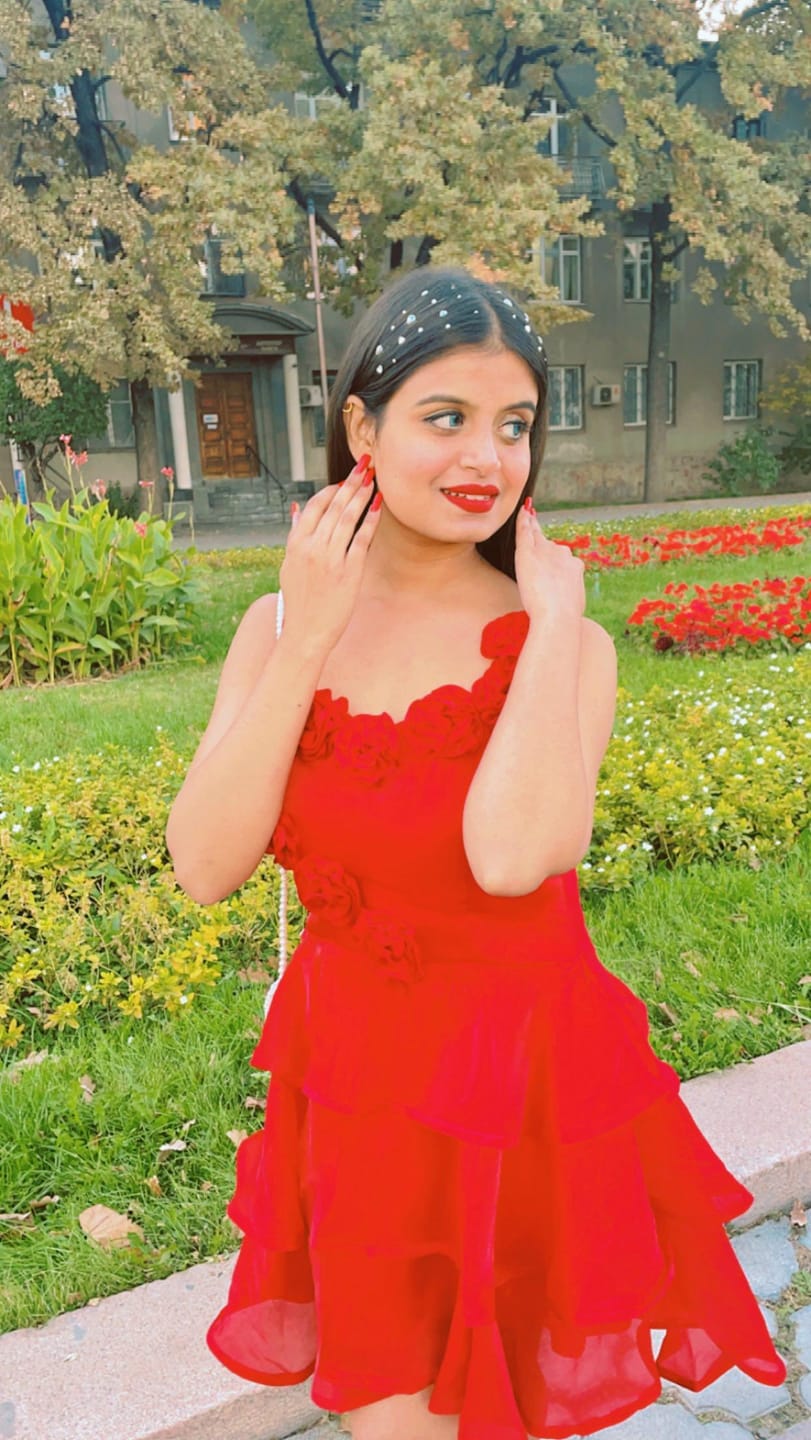 Customer photo review of Scarlet Showstopper Dress