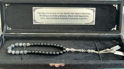 Customer photo review of Tesbih aus Naturstein mit Box