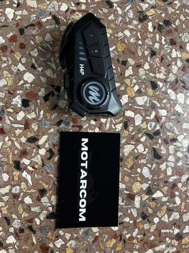 Customer photo review of Motarcom - L'intercom moto haut de gamme et abordable