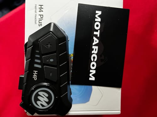 Customer photo review of Motarcom - L'intercom moto haut de gamme et abordable