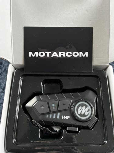 Customer photo review of Motarcom - L'intercom moto haut de gamme et abordable
