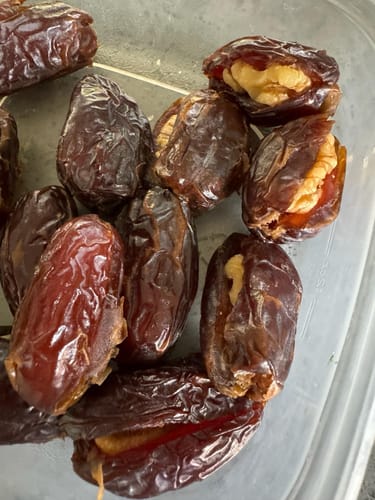 Customer photo review of 5kg Palestinian Medjool Dates 🇵🇸