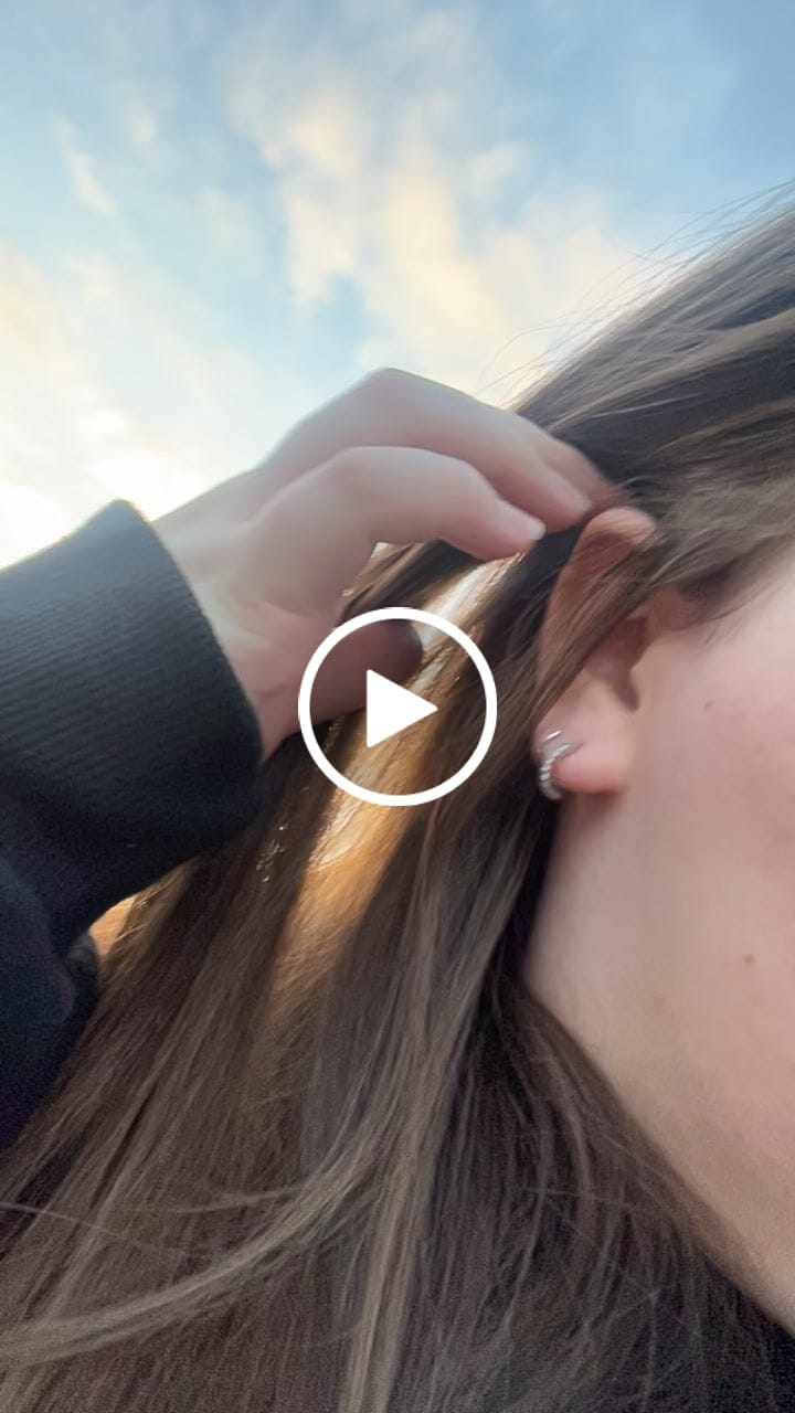 Customer video review of Carlotta Ohrringe | 18K vergoldet
