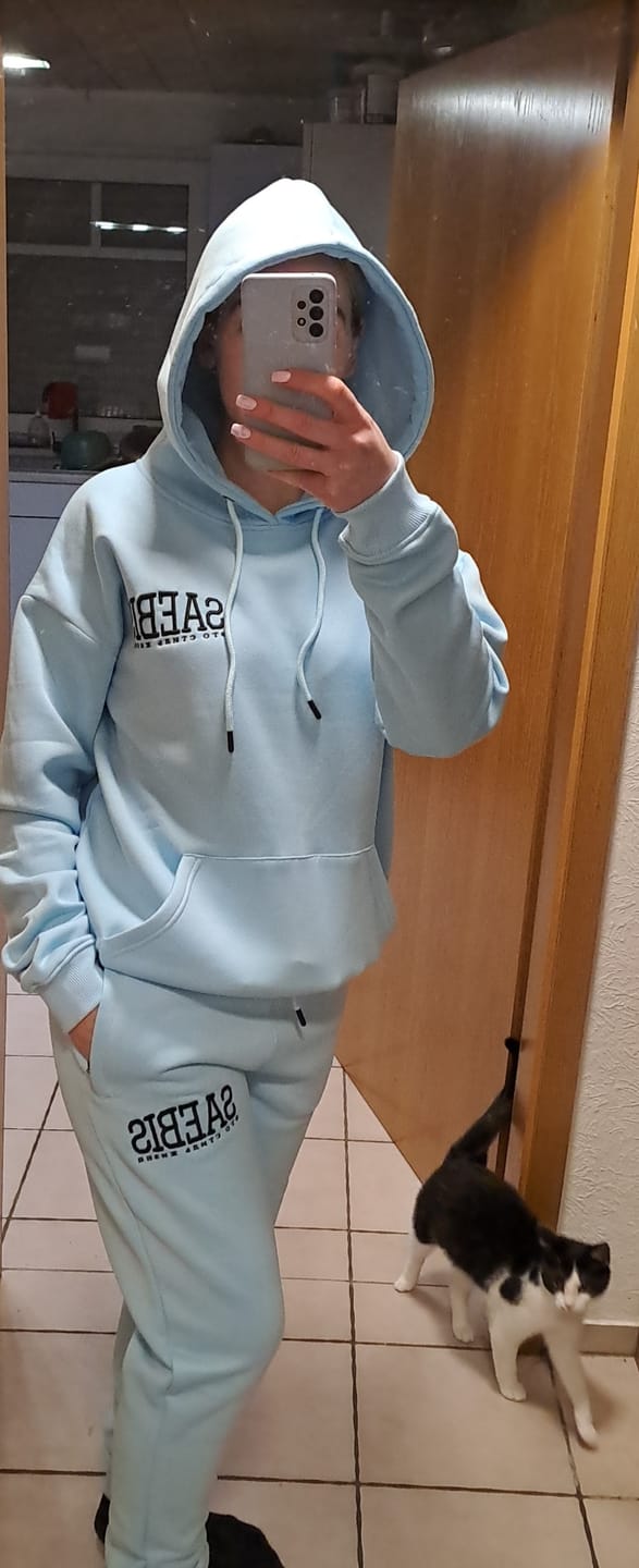 Customer photo review of Lifestyle Damen Jogginghose babyblau mit Stickerei by SAEBIS®