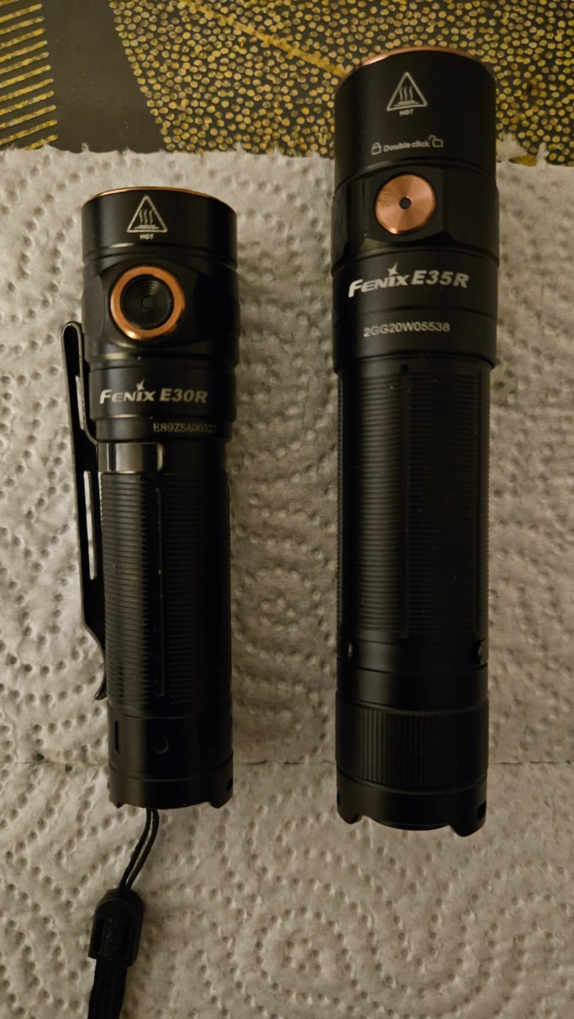 Customer photo review of Fenix E35R - 3100 Lumens - rechargeable USB-C