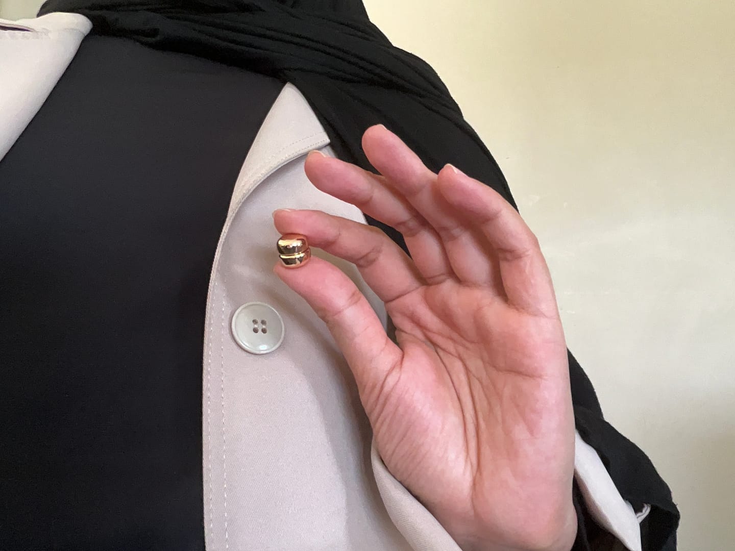 Customer photo review of Hijab Magnets Glossy - 3 pack