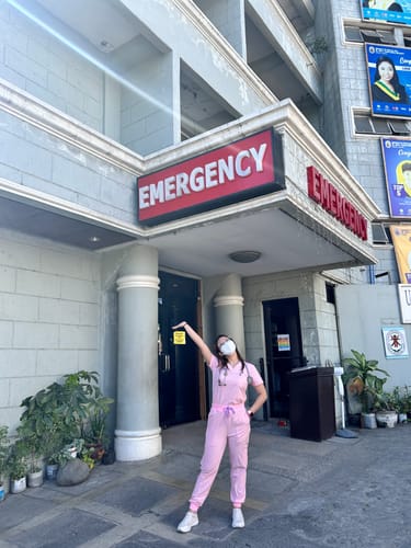 Customer photo review of 4-Pocket MoveTech® Scrub Top - Women / Taffy