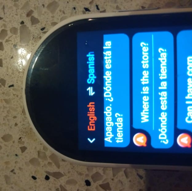 Customer photo review of Vormor Z8 Language Translator Device 138 National Languages Intelligent Translator Real-time Voice, Recording, Text Translation Device