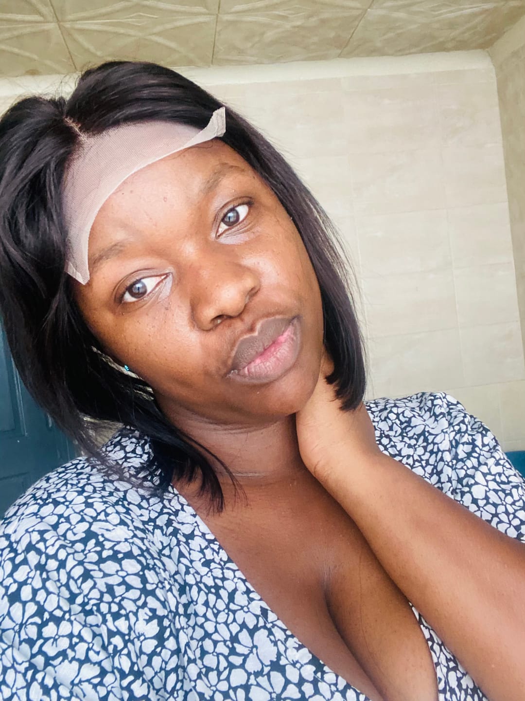Customer photo review of Wear And Go 18 - 32 inch 5x5 Lace Frontal Closure Glueless Straight Wig
