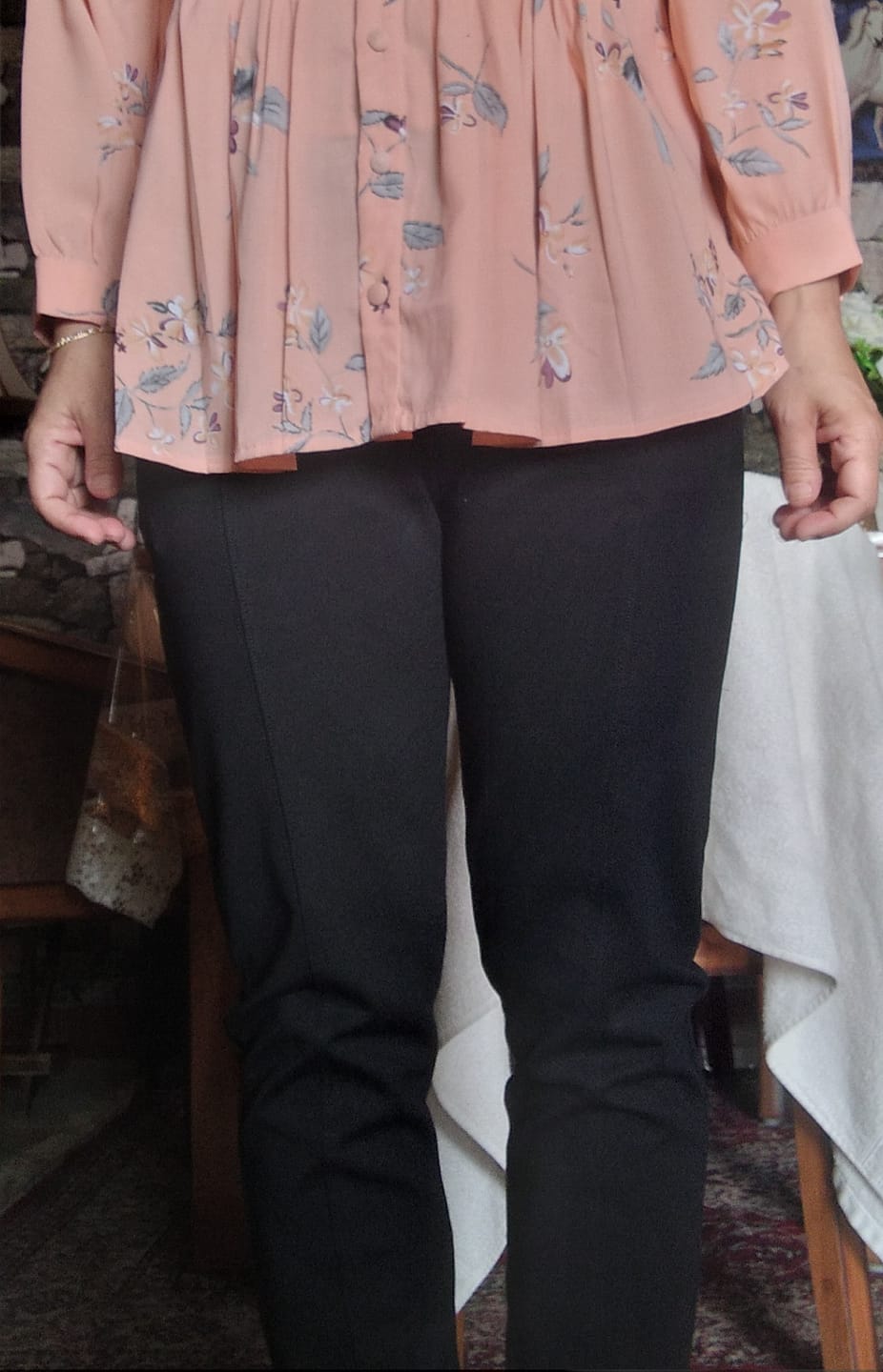 Customer photo review of Black 4-Way Stretchable Pants