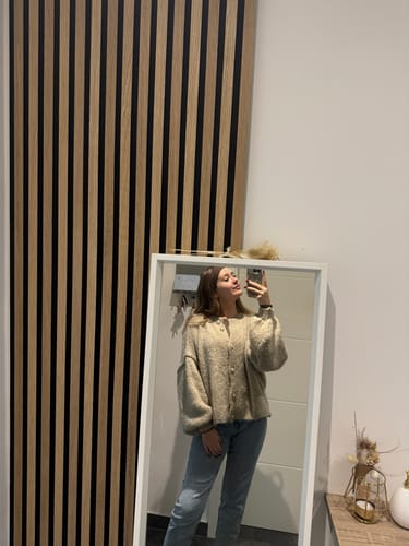 Customer photo review of Oversized Cardigan Short "CozyGlam"