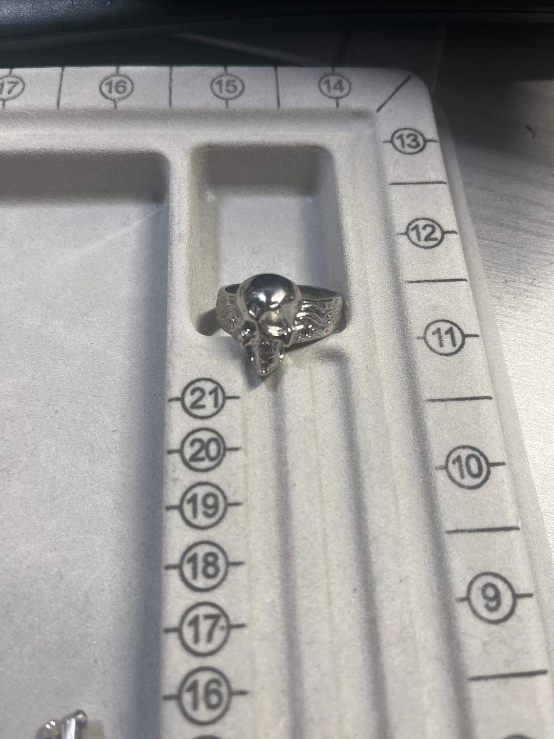Customer photo review of HALLUCINOGENIC RING