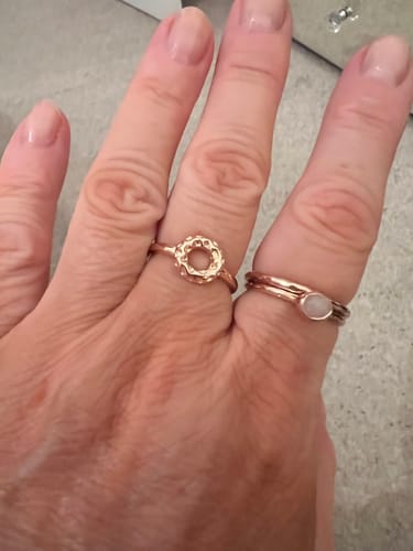 Customer photo review of Mini Allegro Loop Ring