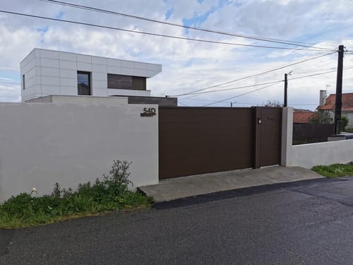 Customer photo review of Numero civico e testo sagomato modello Line 02 Acrilico