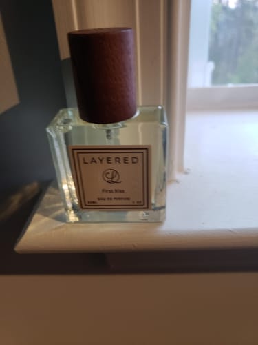 Customer photo review of First Kiss