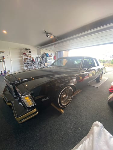 Customer photo review of Premium Dressing 16 Oz (474ml)